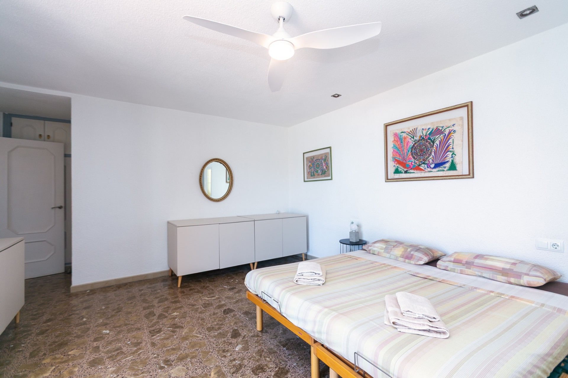 Venta - Chalet Independiente -
La Zenia