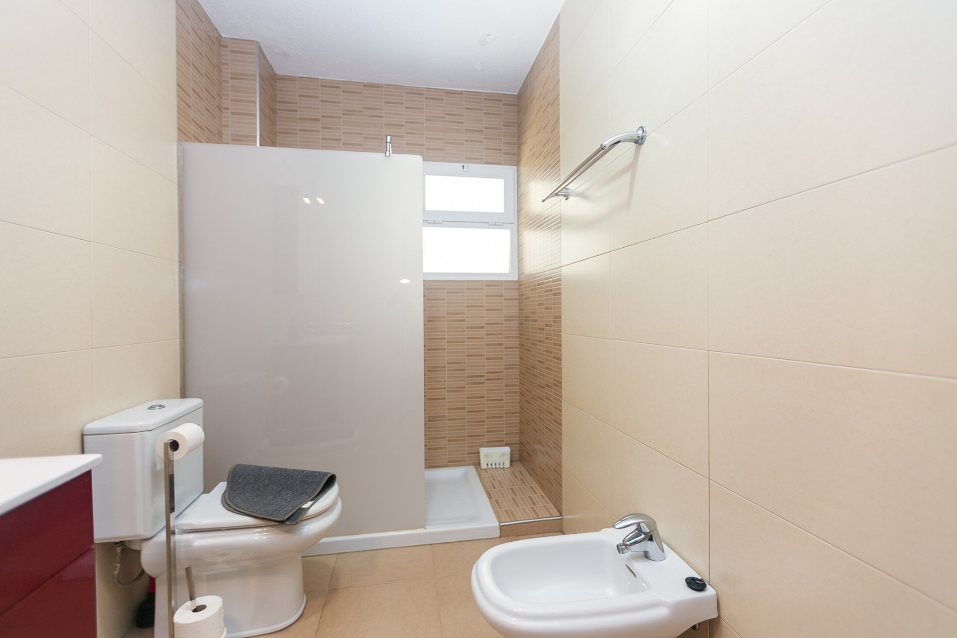 Venta - Chalet Independiente -
La Zenia