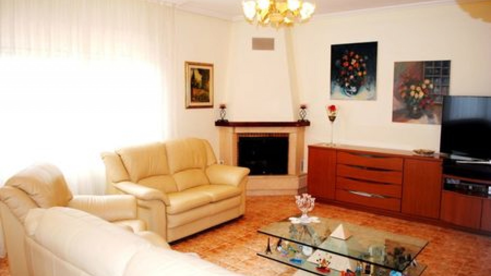 Venta - Chalet Independiente -
La Zenia