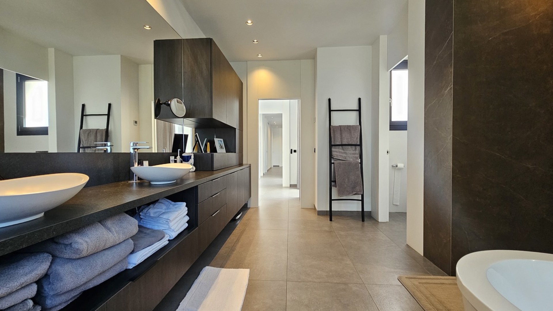 Venta - Chalet Independiente -
La Zenia