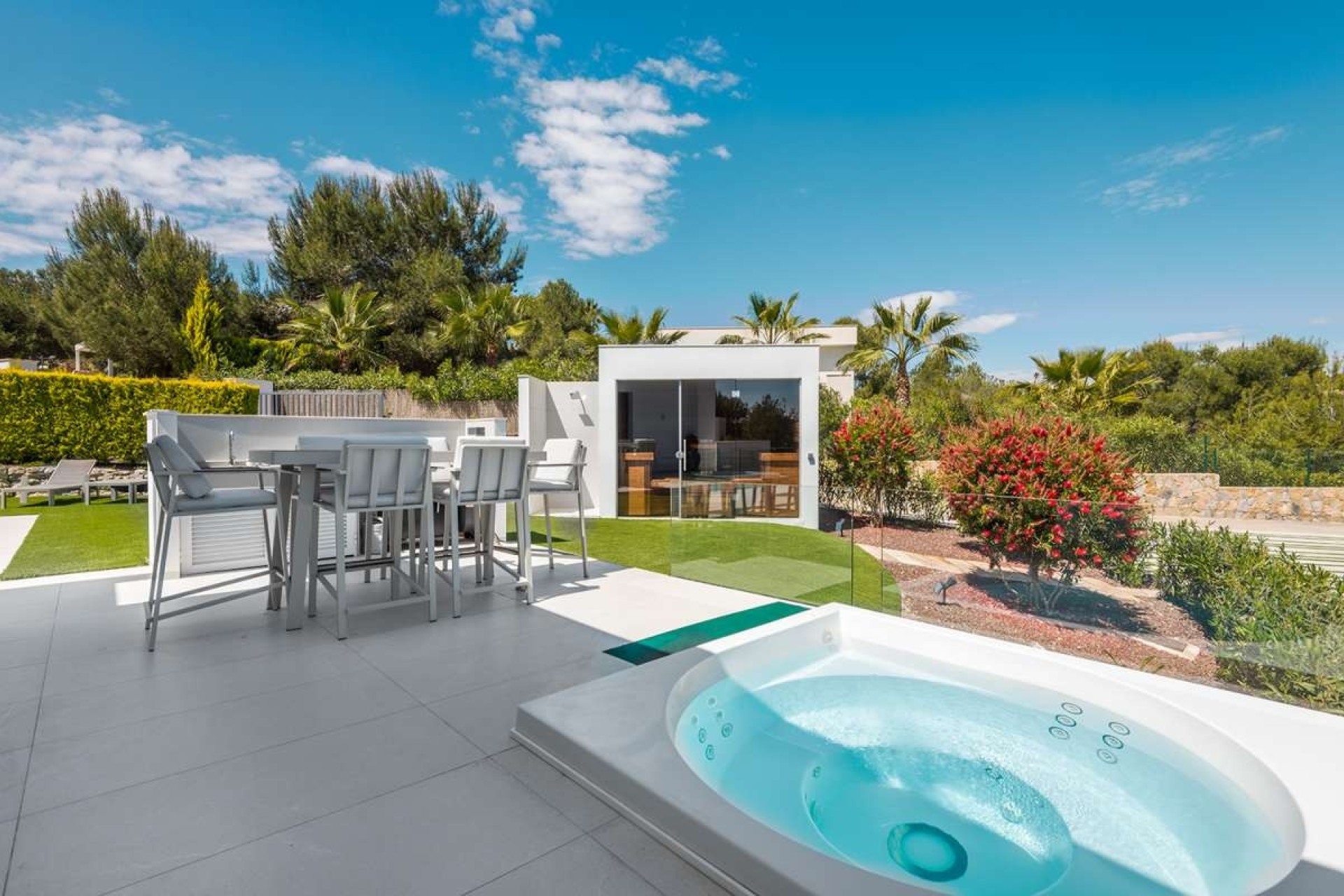 Venta - Chalet Independiente -
Las Colinas - Costa Blanca