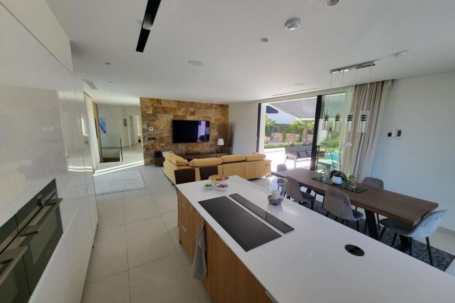 Venta - Chalet Independiente -
Las Colinas - Costa Blanca