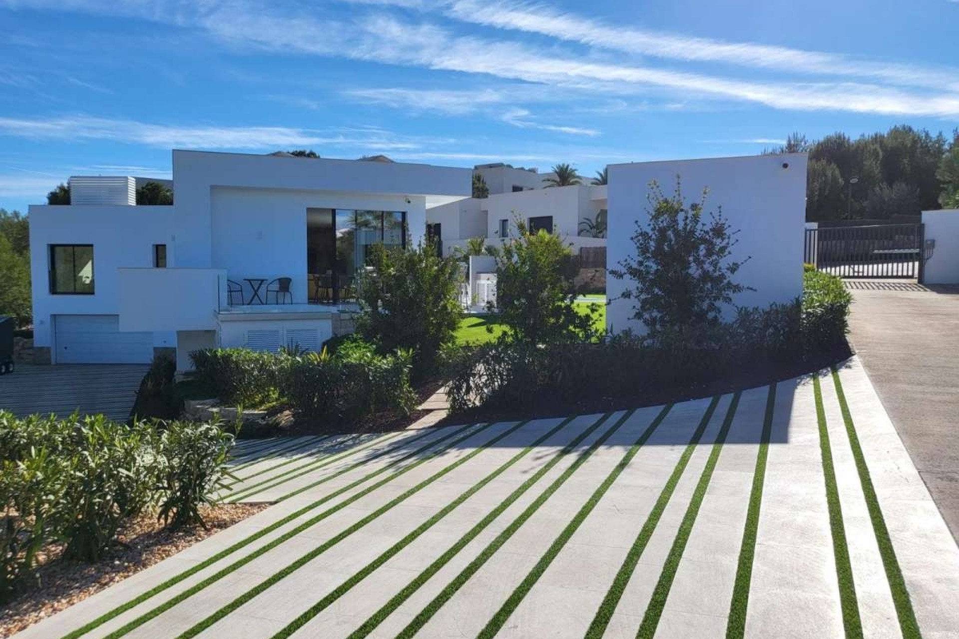 Venta - Chalet Independiente -
Las Colinas - Costa Blanca