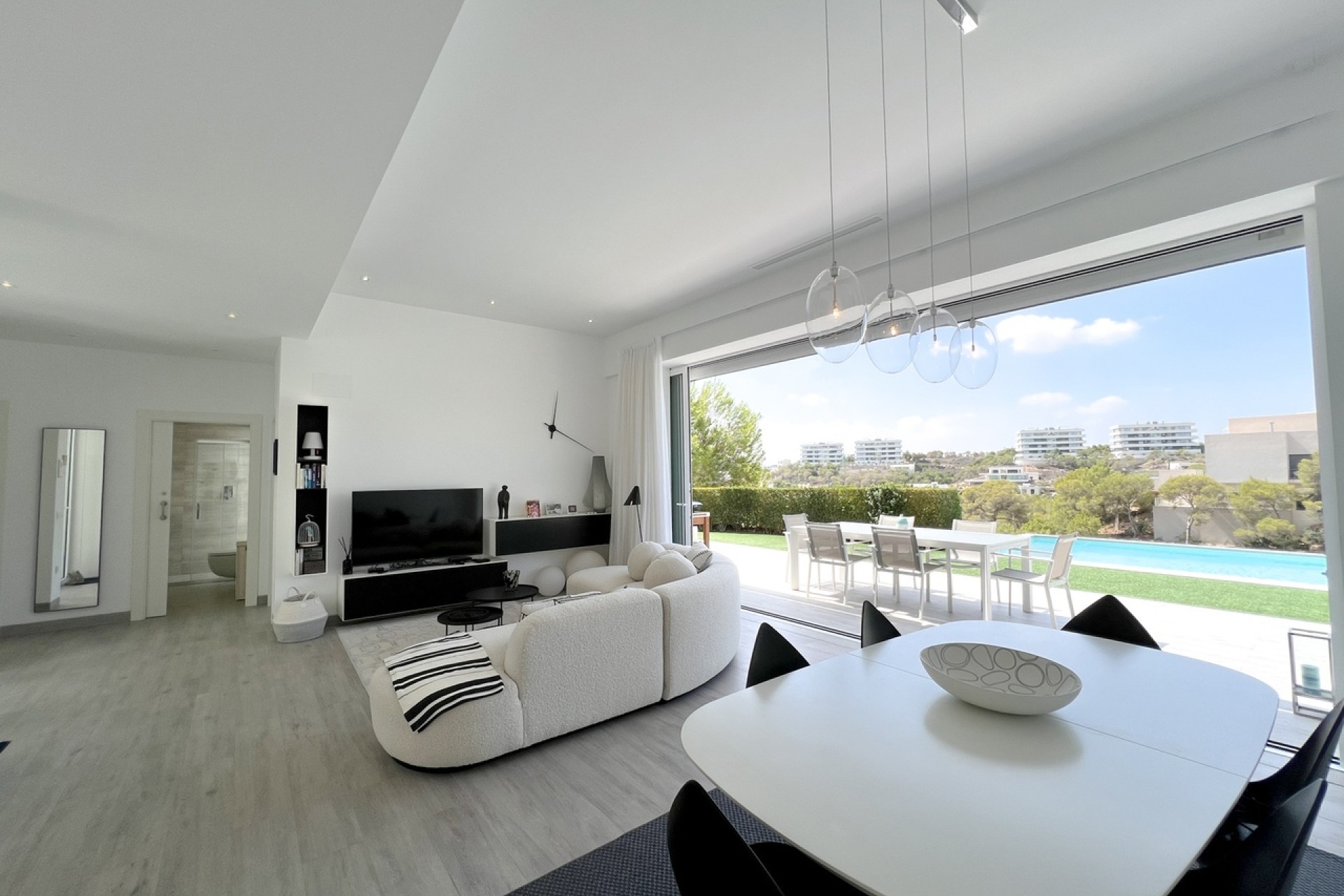 Venta - Chalet Independiente -
Las Colinas - Costa Blanca