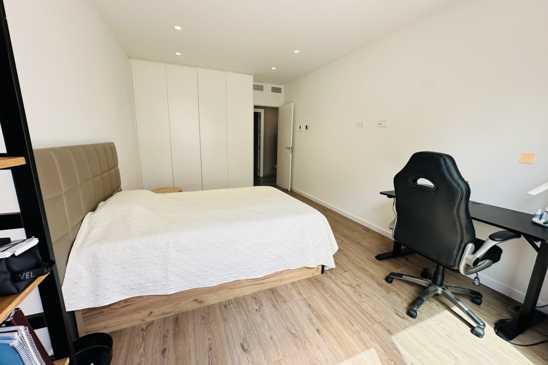 Venta - Chalet Independiente -
Las Colinas Golf Resort - Costa Blanca