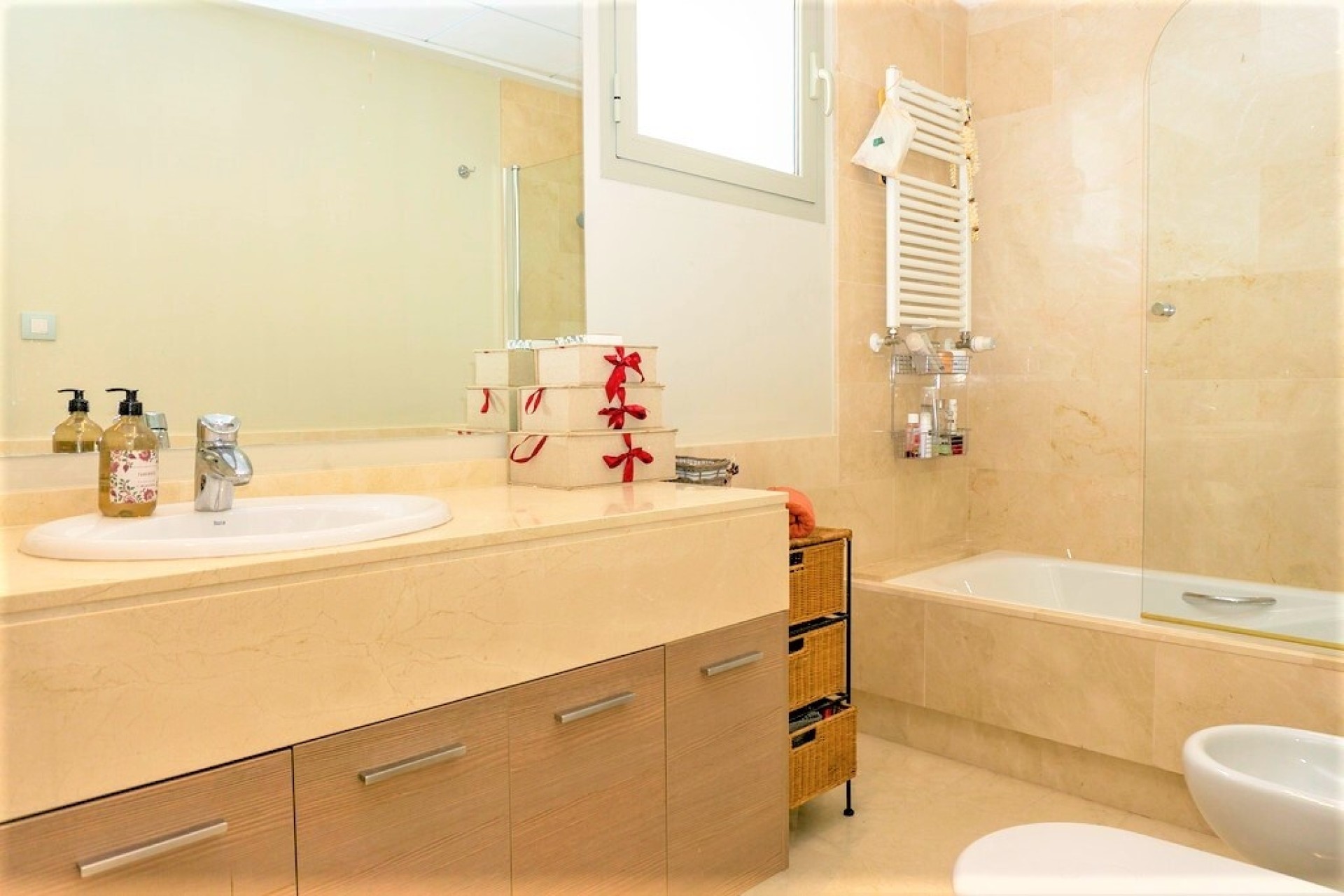 Venta - Chalet Independiente -
Las Colinas - Inland