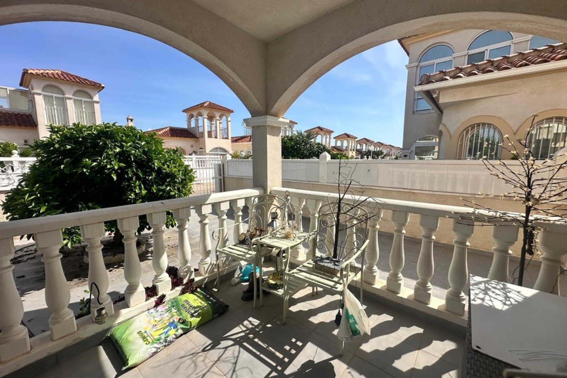 Venta - Chalet Independiente -
Lo Crispin