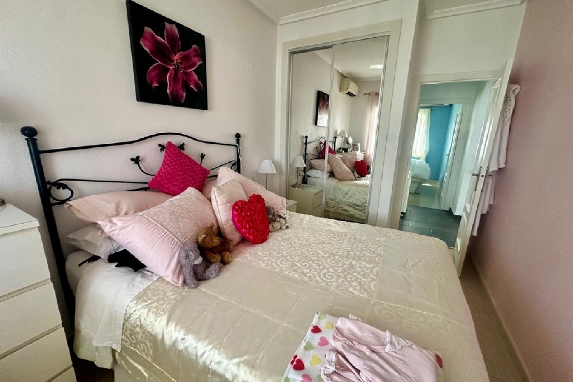 Venta - Chalet Independiente -
Lo Crispin