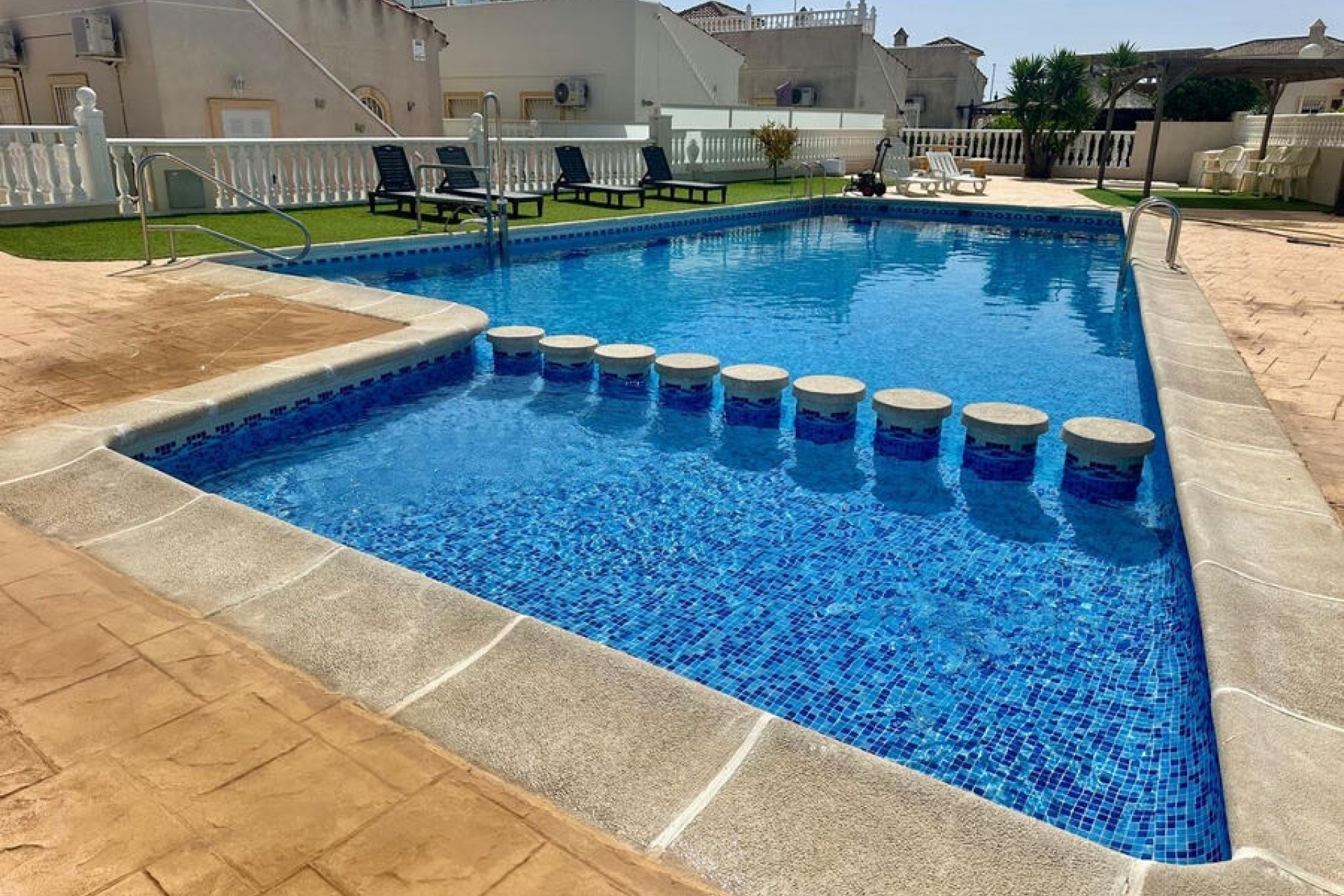 Venta - Chalet Independiente -
Lo Crispin