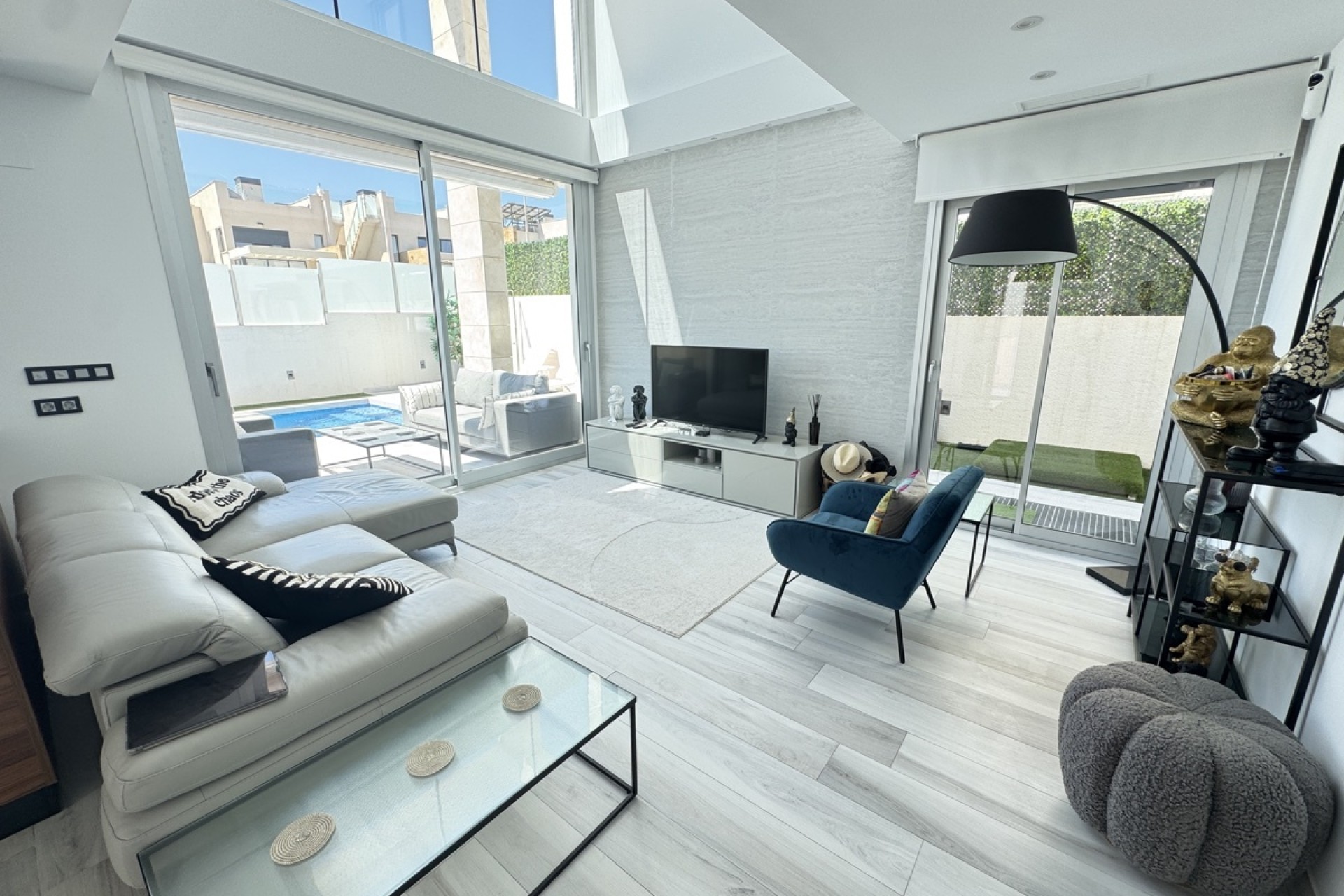 Venta - Chalet Independiente -
Lomas de Cabo Roig