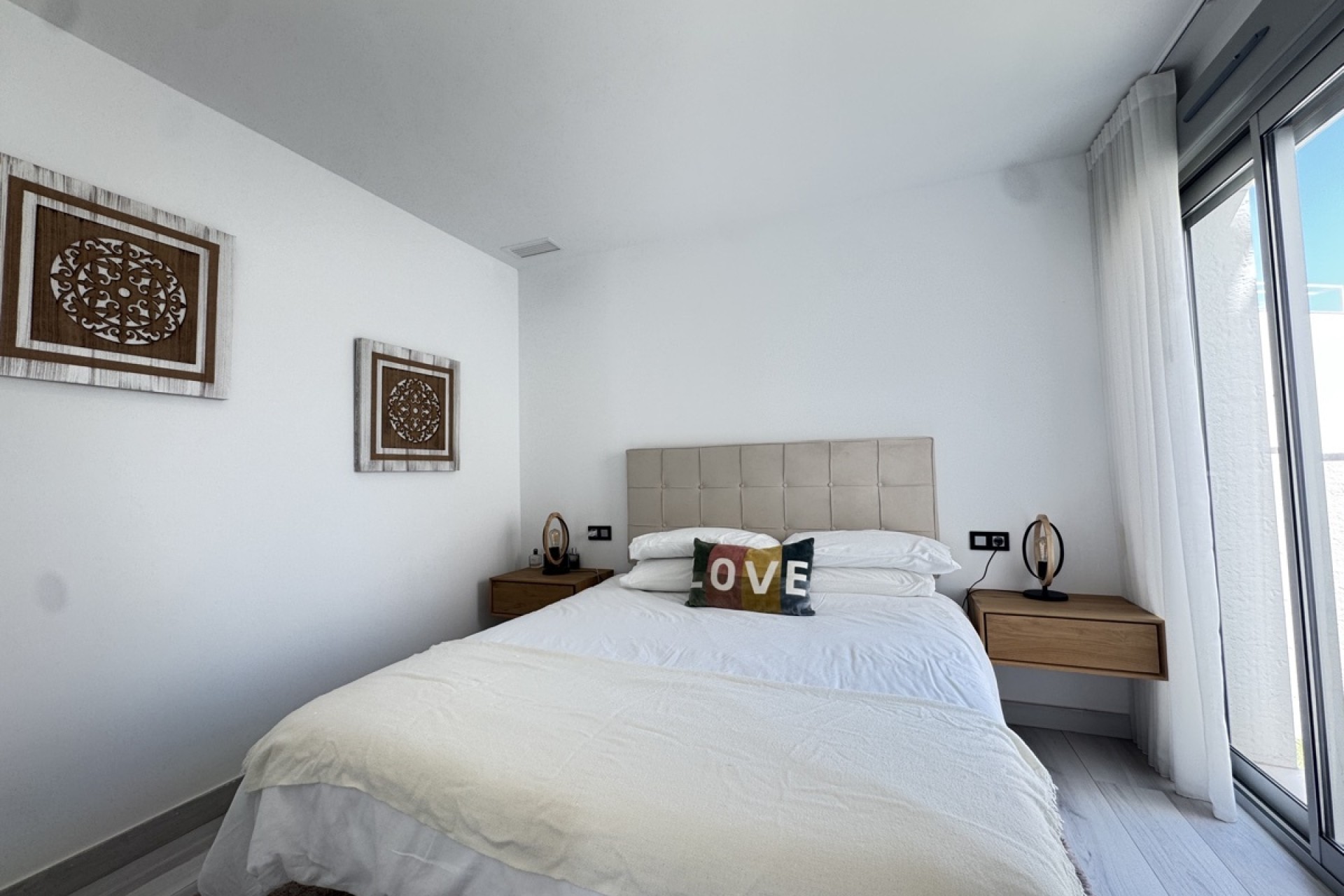 Venta - Chalet Independiente -
Lomas de Cabo Roig