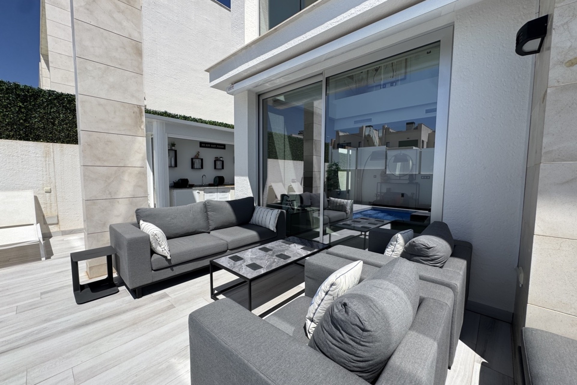 Venta - Chalet Independiente -
Lomas de Cabo Roig