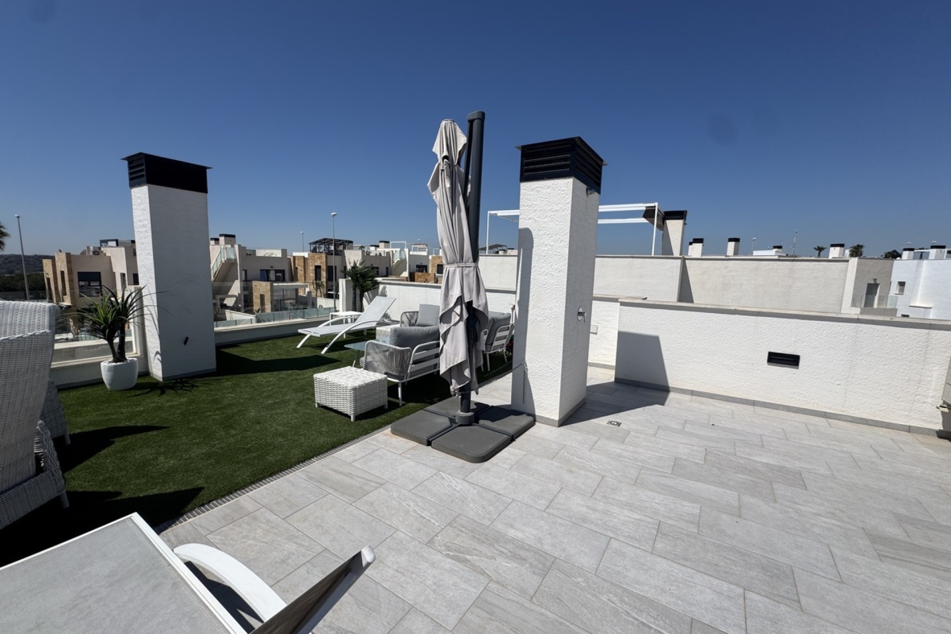 Venta - Chalet Independiente -
Lomas de Cabo Roig