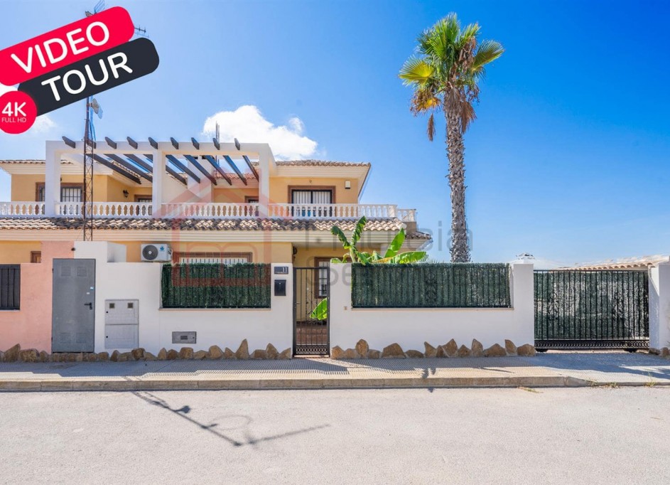 Venta - Chalet Independiente -
Lomas del Rame