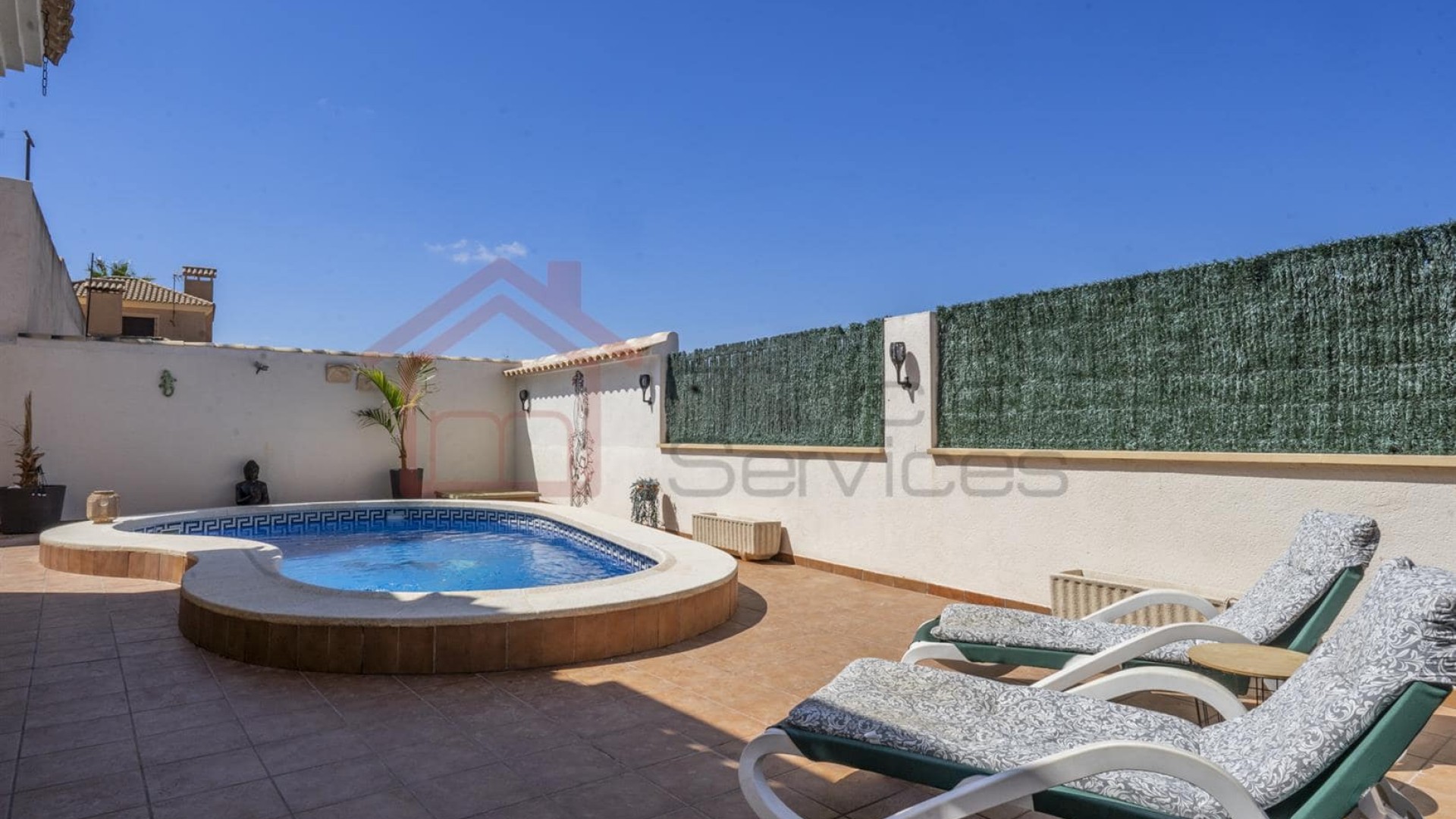 Venta - Chalet Independiente -
Lomas del Rame