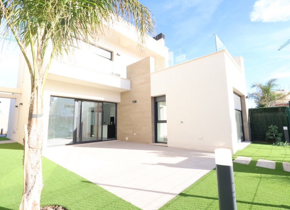 Venta - Chalet Independiente -
Los Alcazares - Santa Rosalía