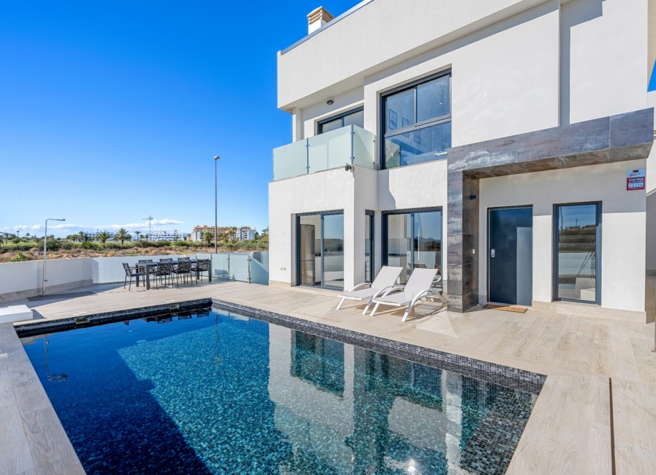 Venta - Chalet Independiente -
Los Alcazares - Serena Golf