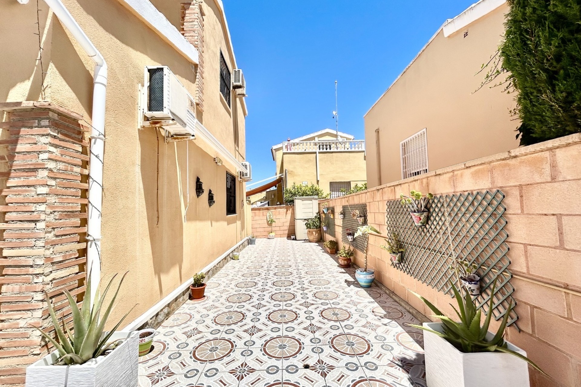 Venta - Chalet Independiente -
Los Balcones - Los Altos del Edén - Costa Blanca
