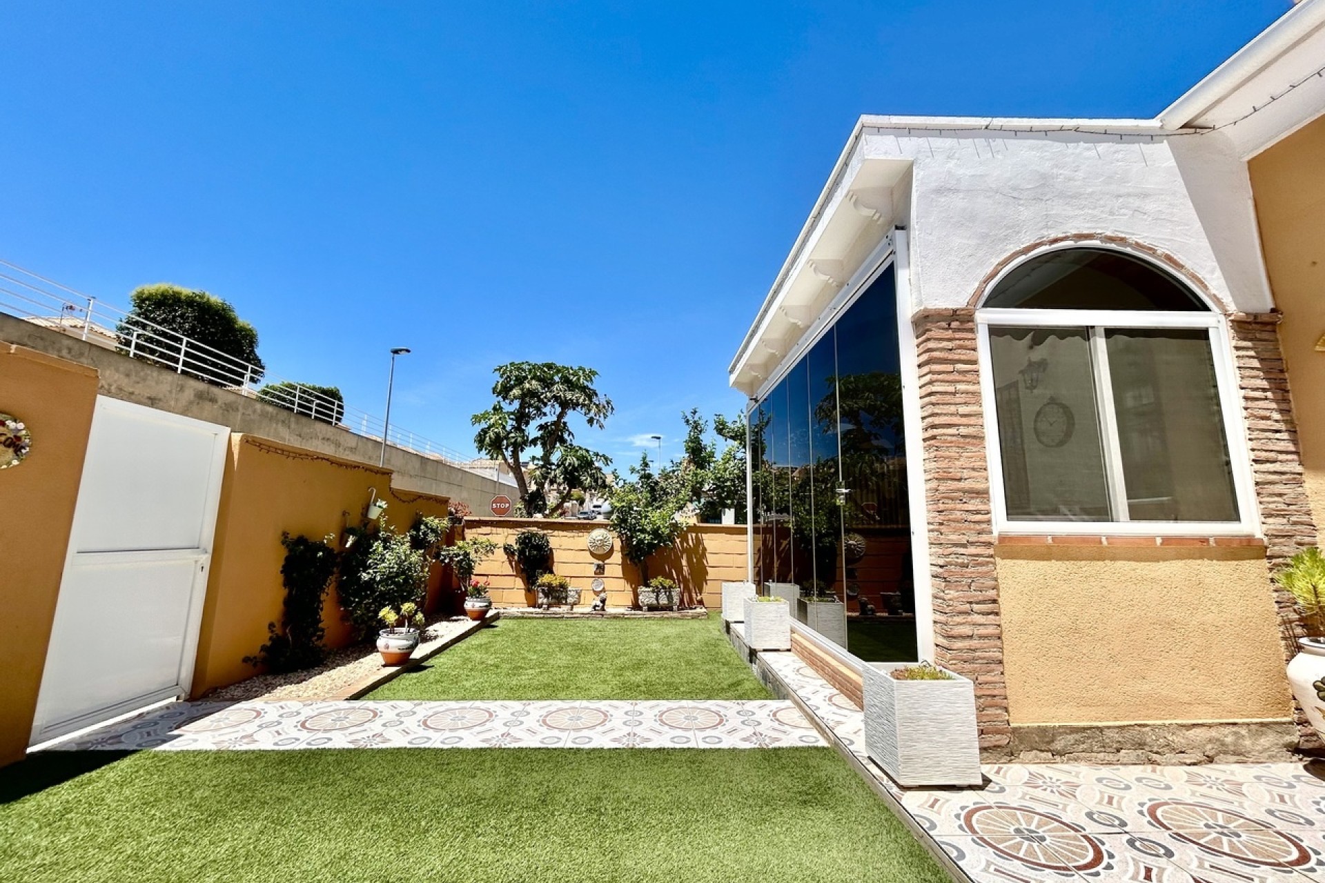 Venta - Chalet Independiente -
Los Balcones - Los Altos del Edén - Costa Blanca