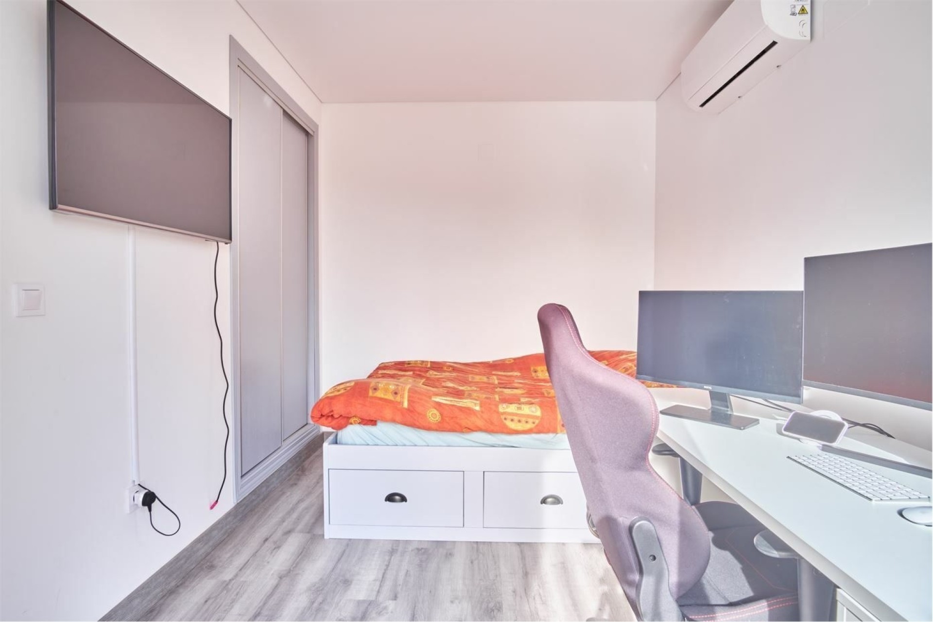 Venta - Chalet Independiente -
Los Montesinos - La Herrada