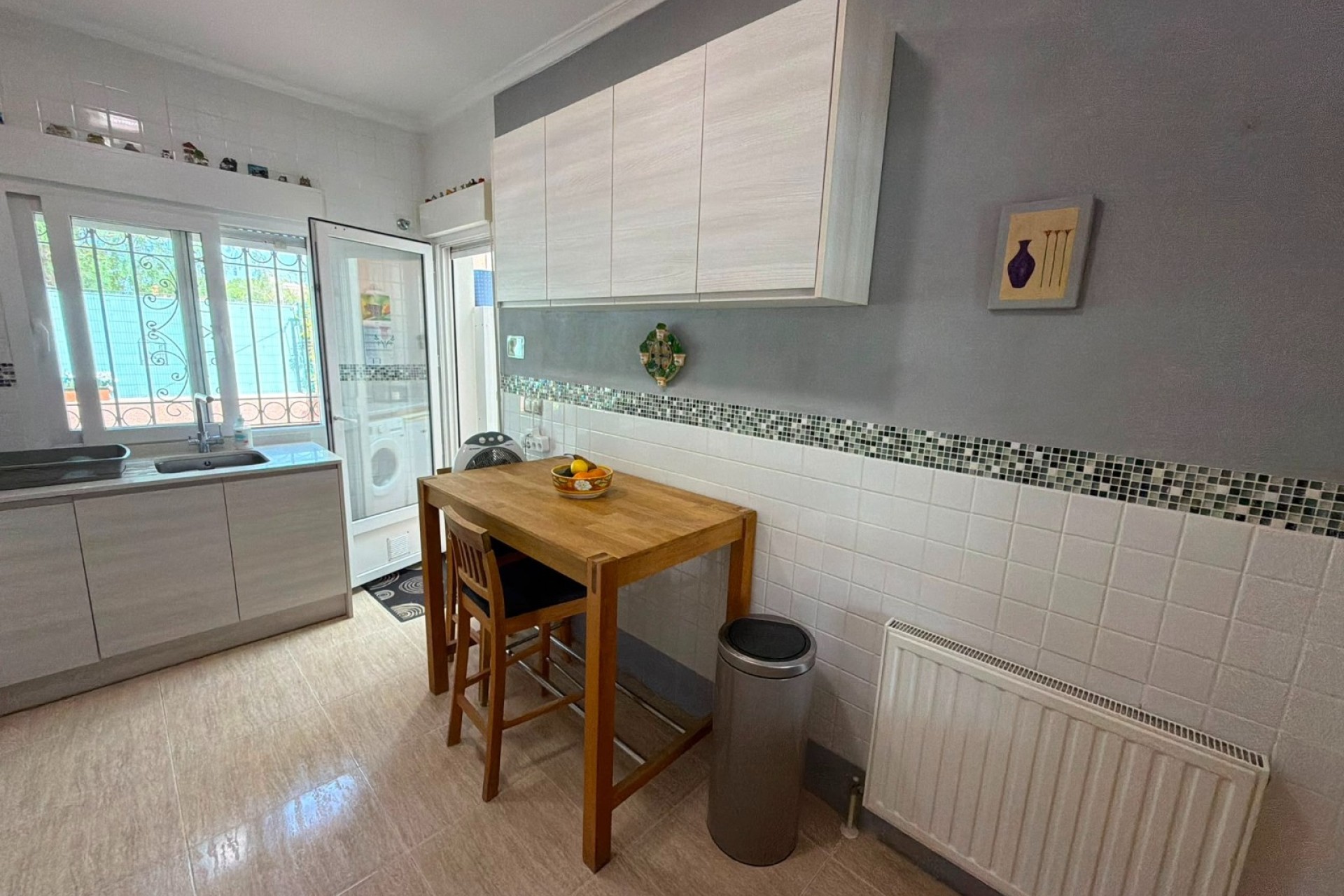 Venta - Chalet Independiente -
Los Montesinos - La Herrada