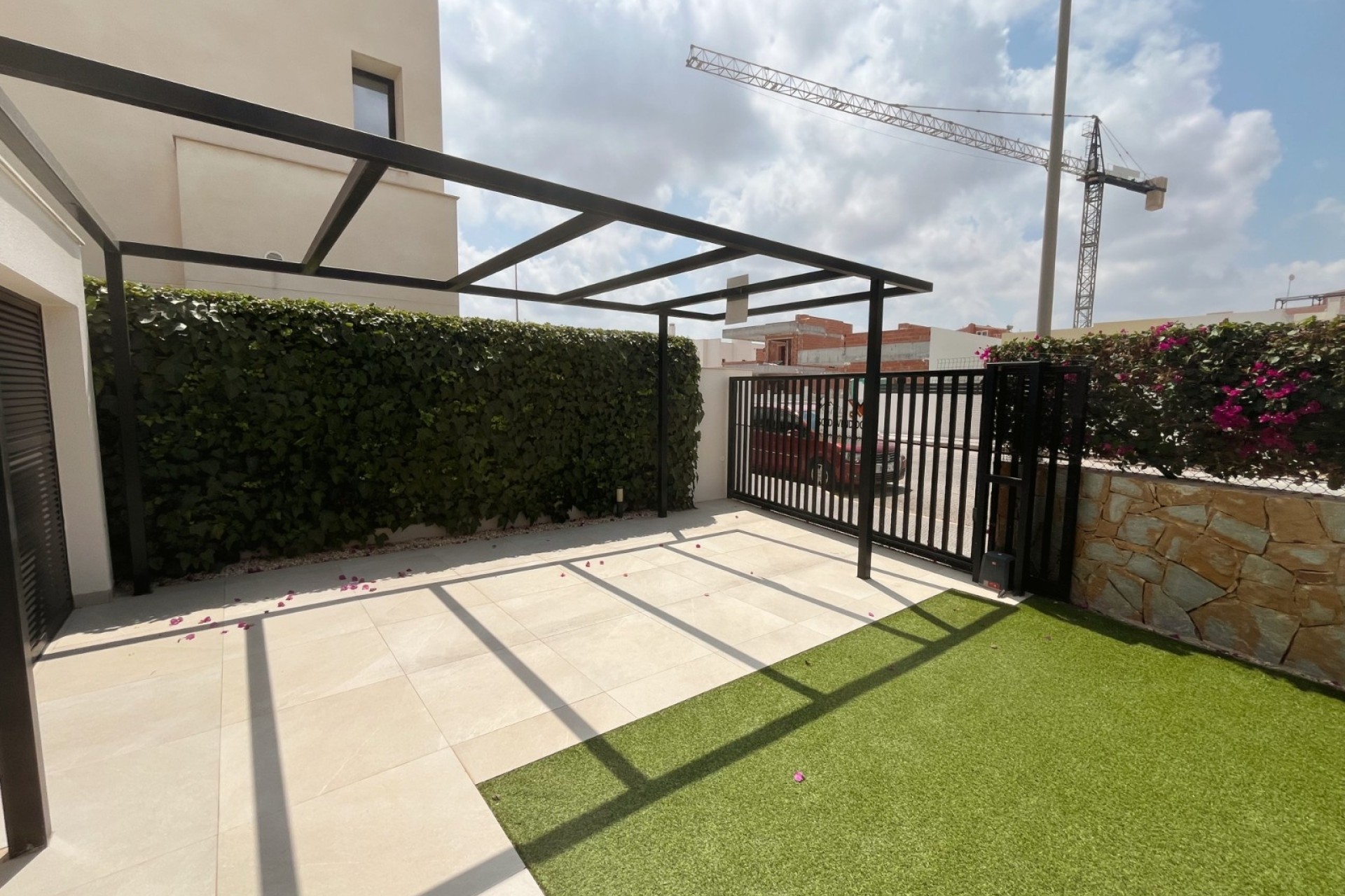 Venta - Chalet Independiente -
Los Montesinos - La Herrada