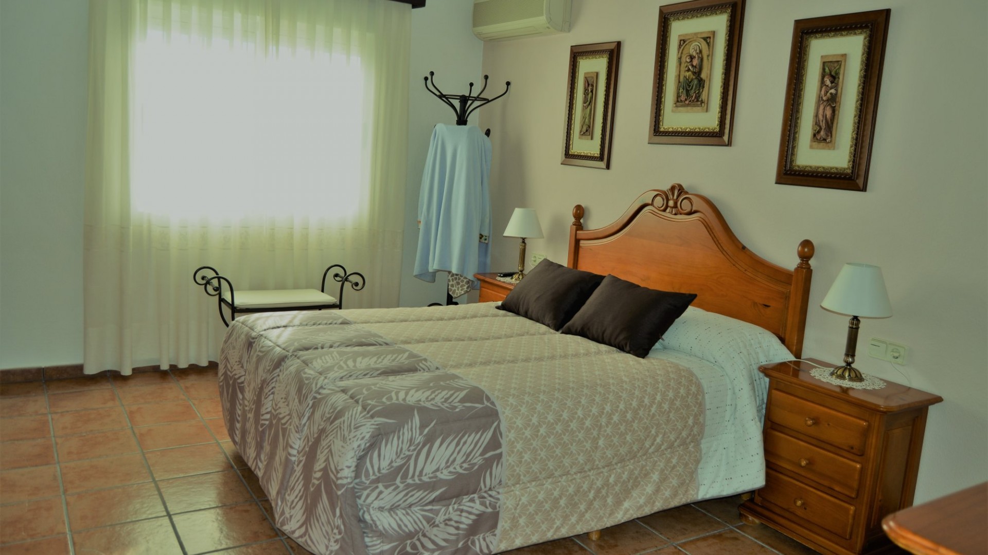 Venta - Chalet Independiente -
Los Montesinos