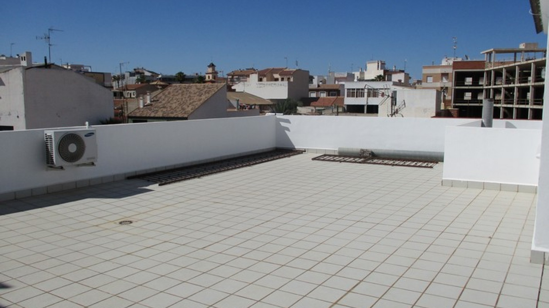 Venta - Chalet Independiente -
Los Montesinos