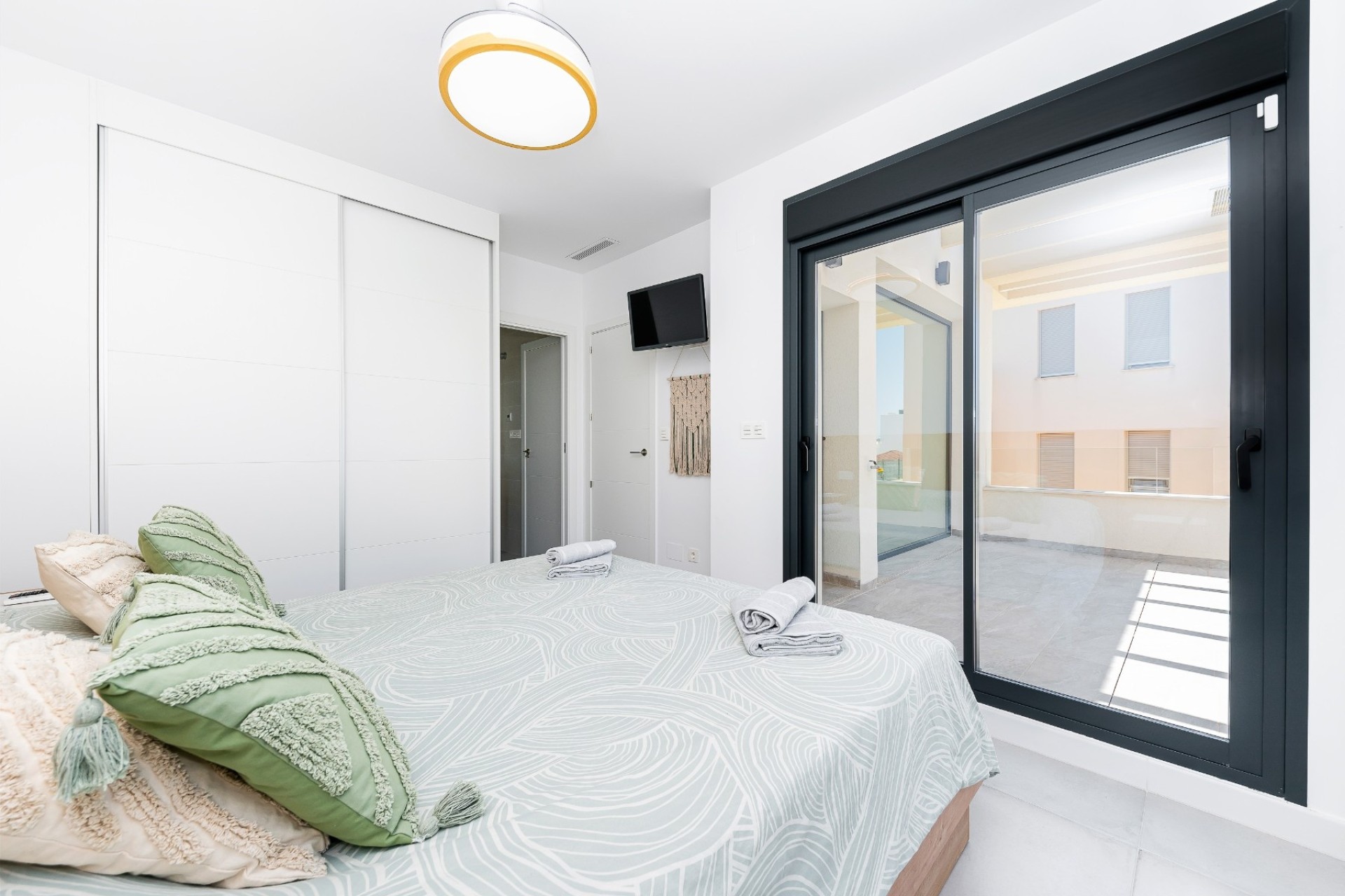 Venta - Chalet Independiente -
Los Montesinos