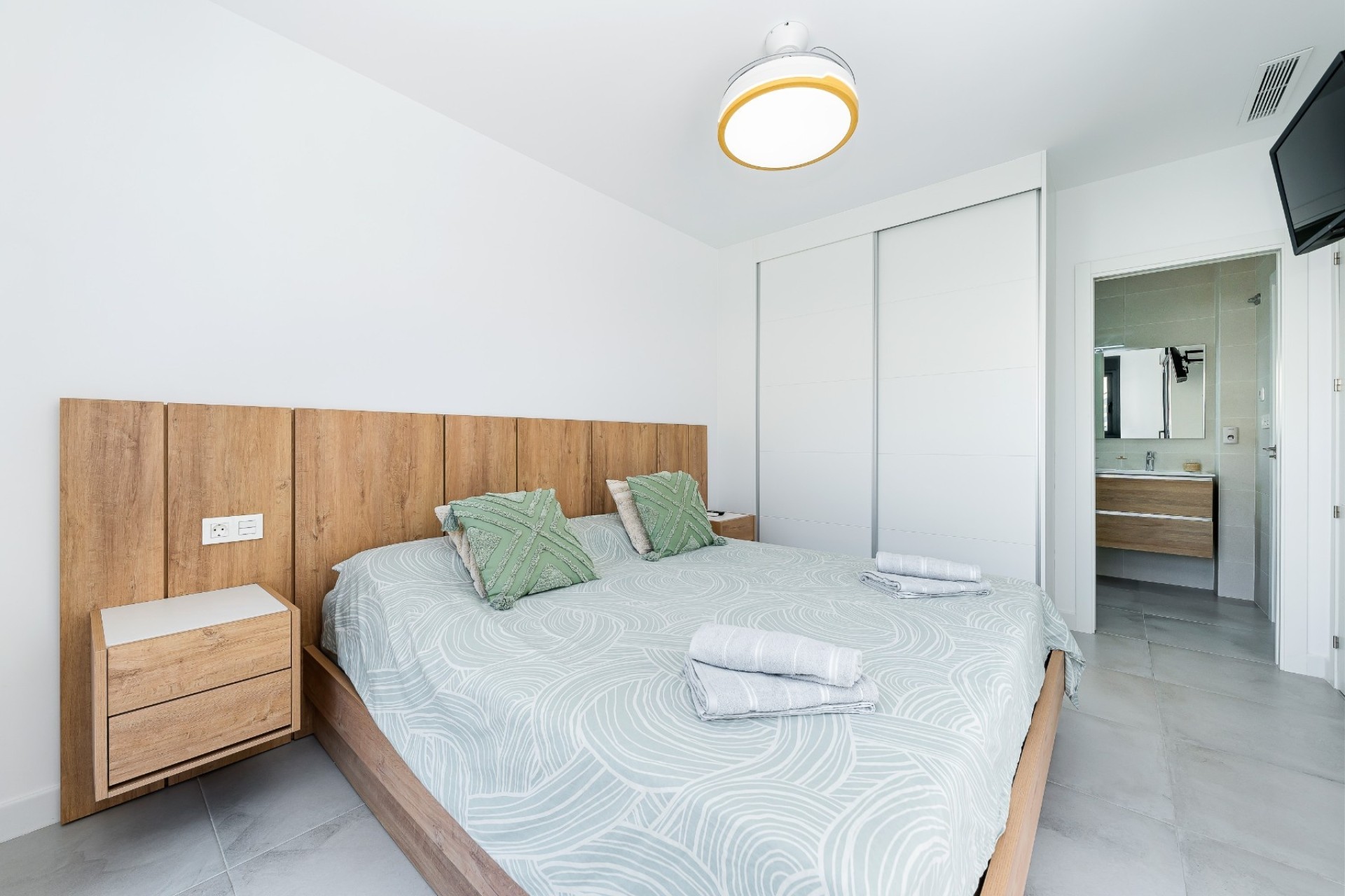 Venta - Chalet Independiente -
Los Montesinos