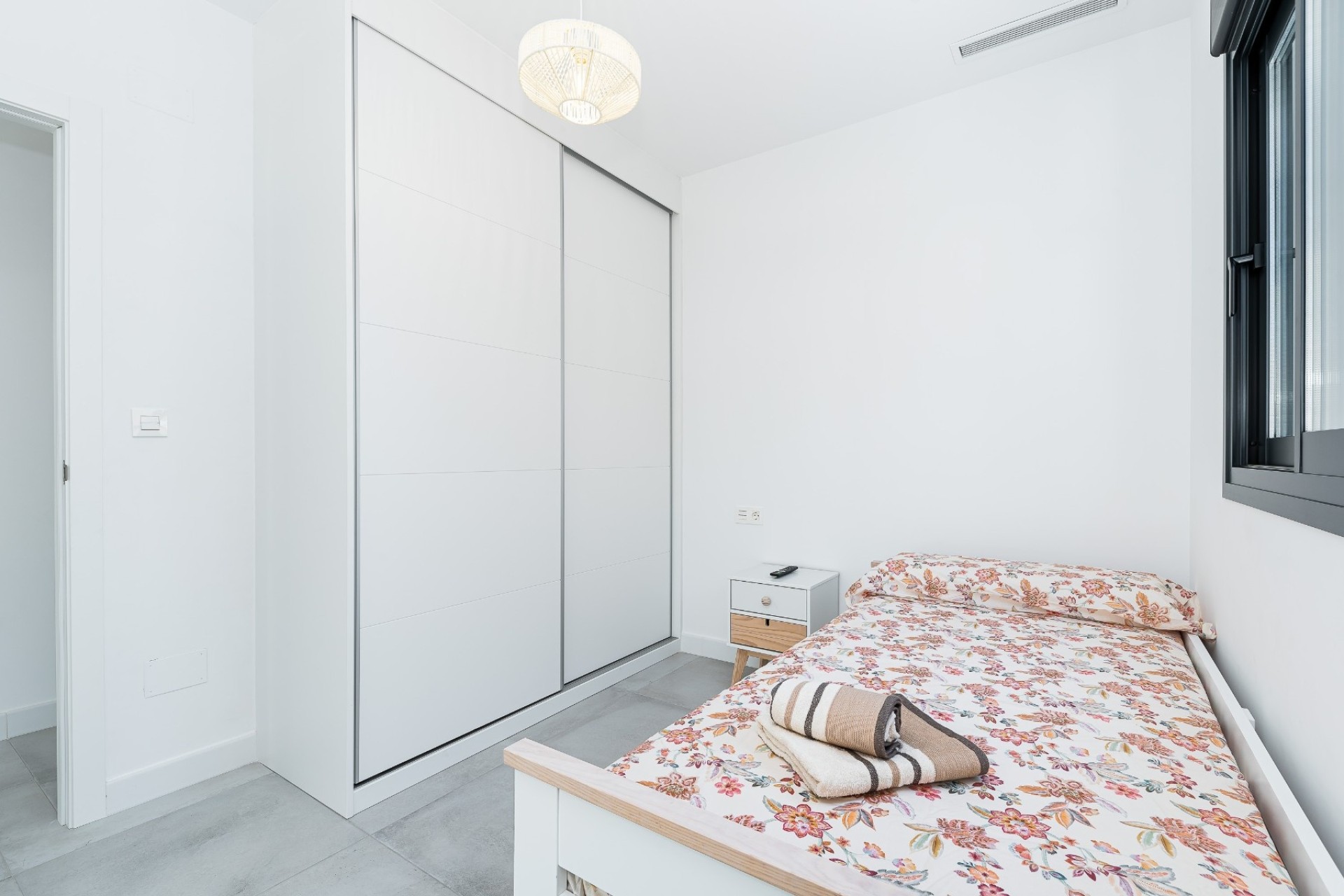 Venta - Chalet Independiente -
Los Montesinos