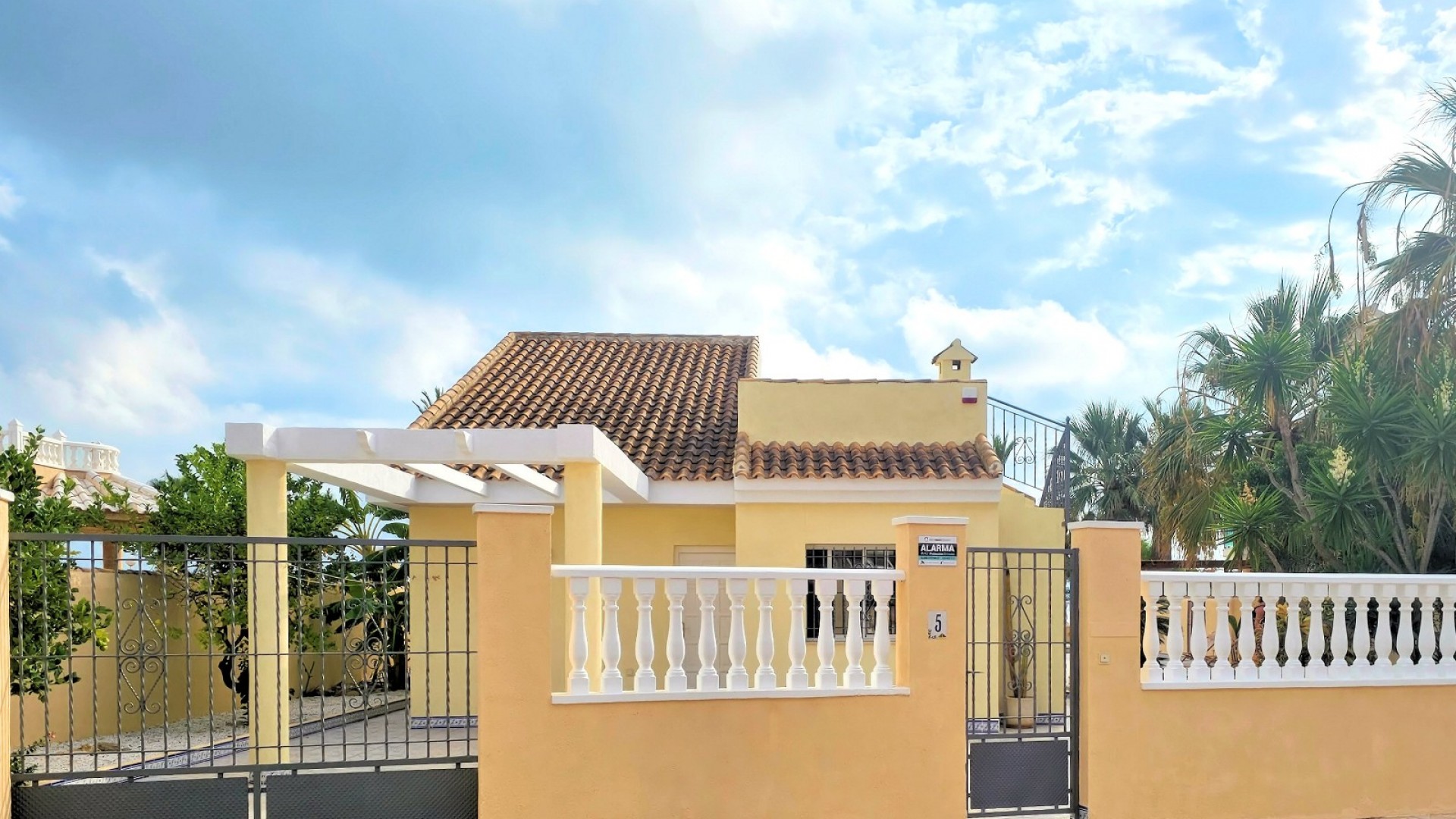 Venta - Chalet Independiente -
Los Urrutias - ESTRELLA DE MAR