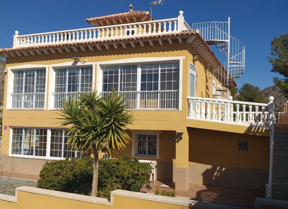 Venta - Chalet Independiente -
Macisvenda - MACISVENDA