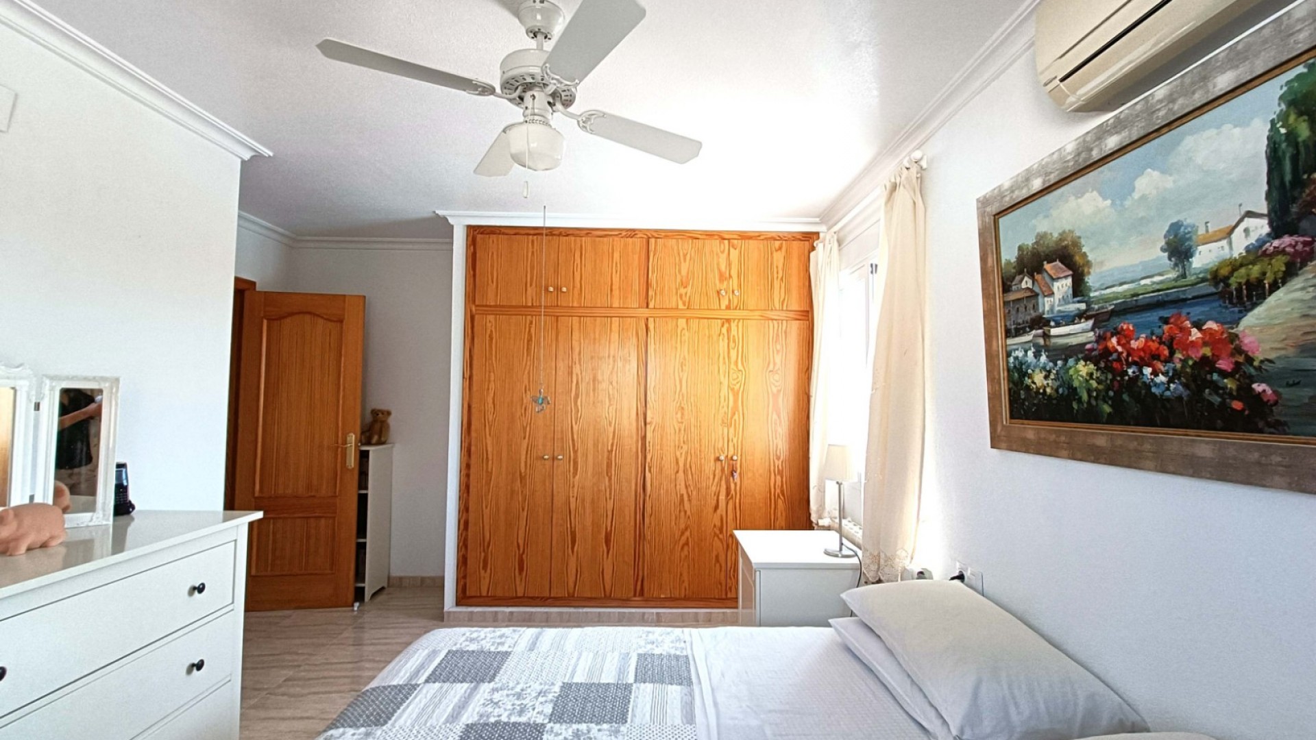 Venta - Chalet Independiente -
Macisvenda