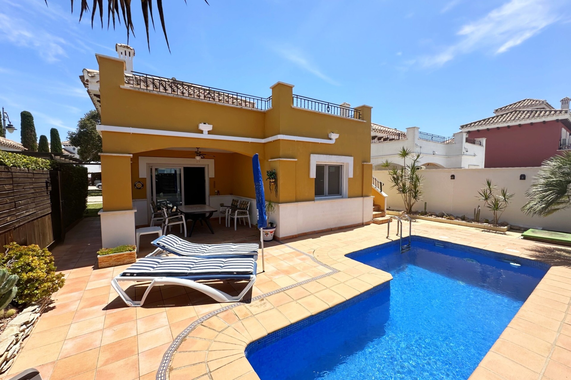 Venta - Chalet Independiente -
Mar Menor Golf Resort - Inland