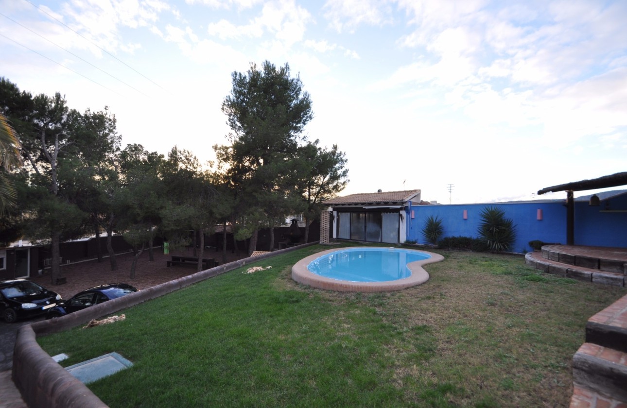 Venta - Chalet Independiente -
Monóvar/Monóver - Inland