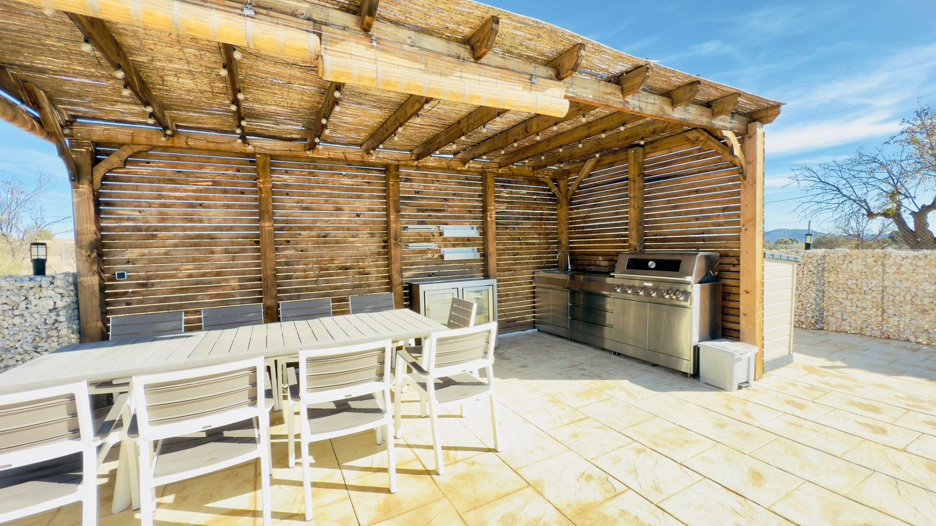 Venta - Chalet Independiente -
Monóvar