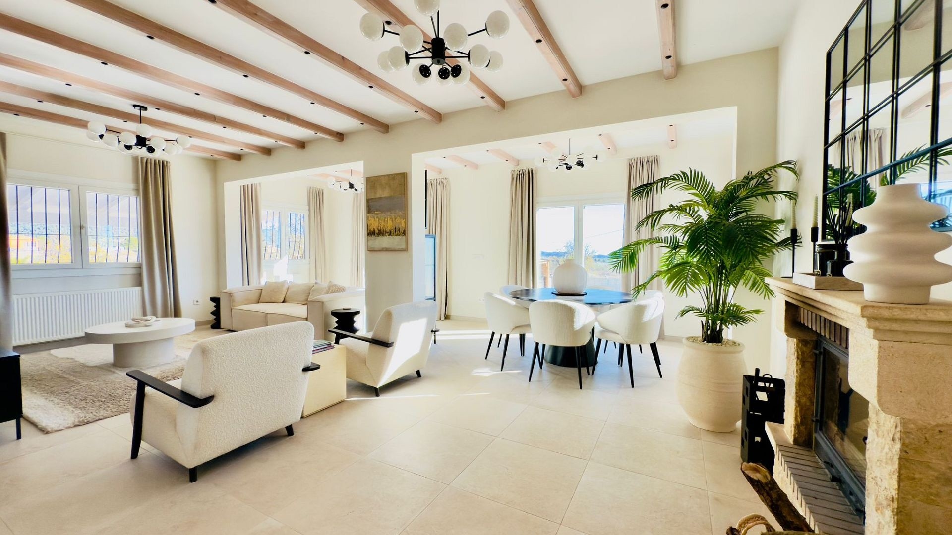 Venta - Chalet Independiente -
Monóvar