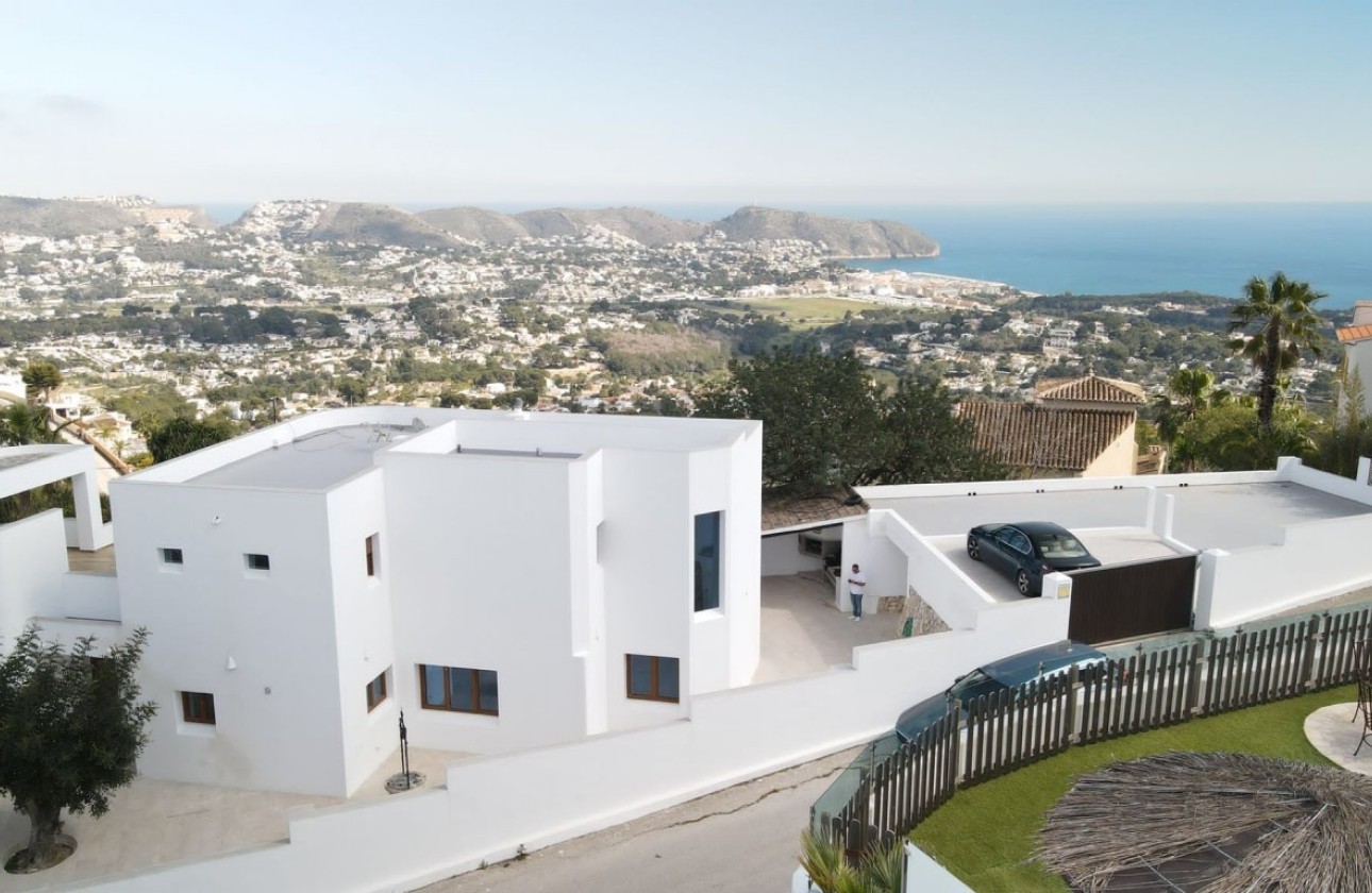 Venta - Chalet Independiente -
Moraira - Costa Blanca