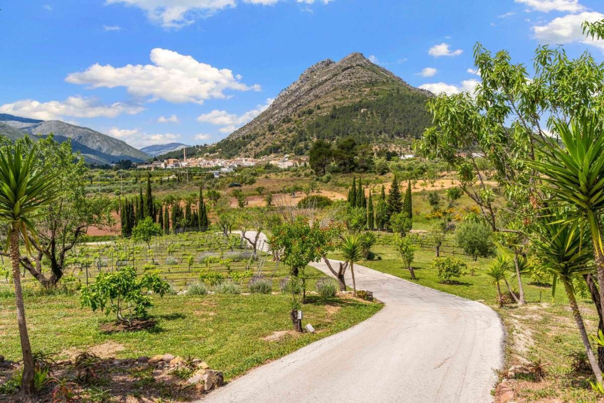 Venta - Chalet Independiente -
Murla - Inland