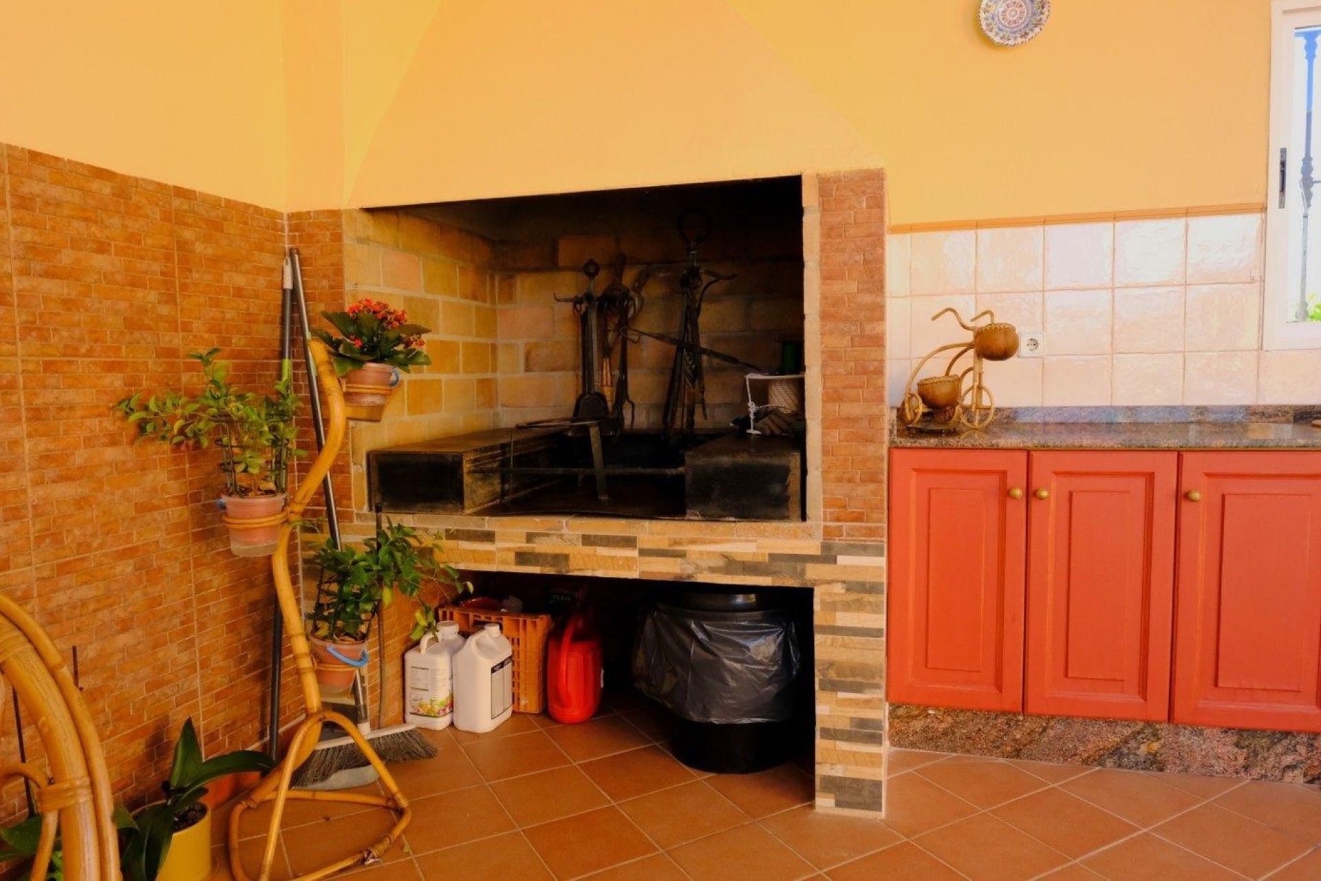 Venta - Chalet Independiente -
Orihuela - CAMPO