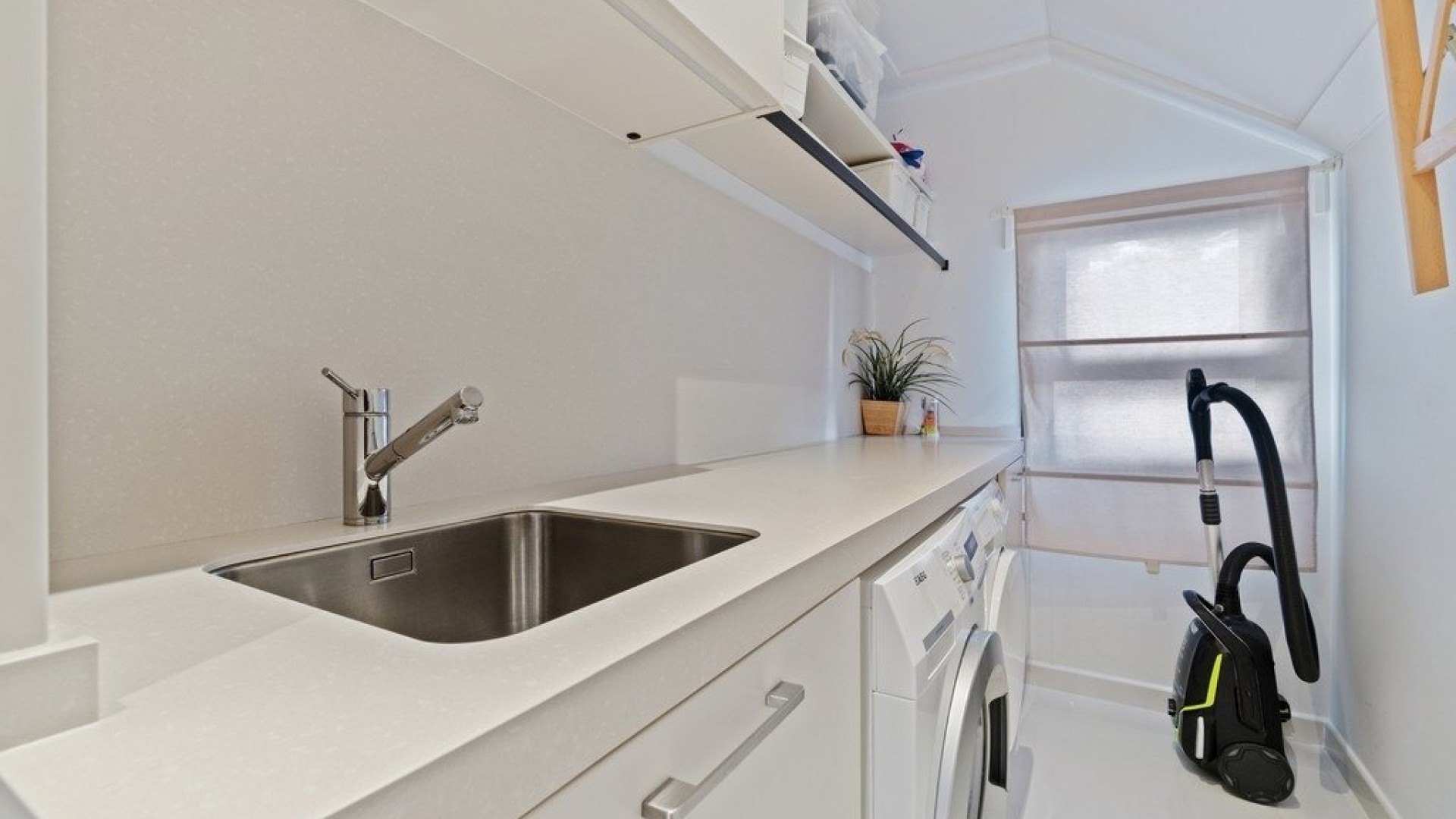 Venta - Chalet Independiente -
Orihuela Costa - Agua Marina