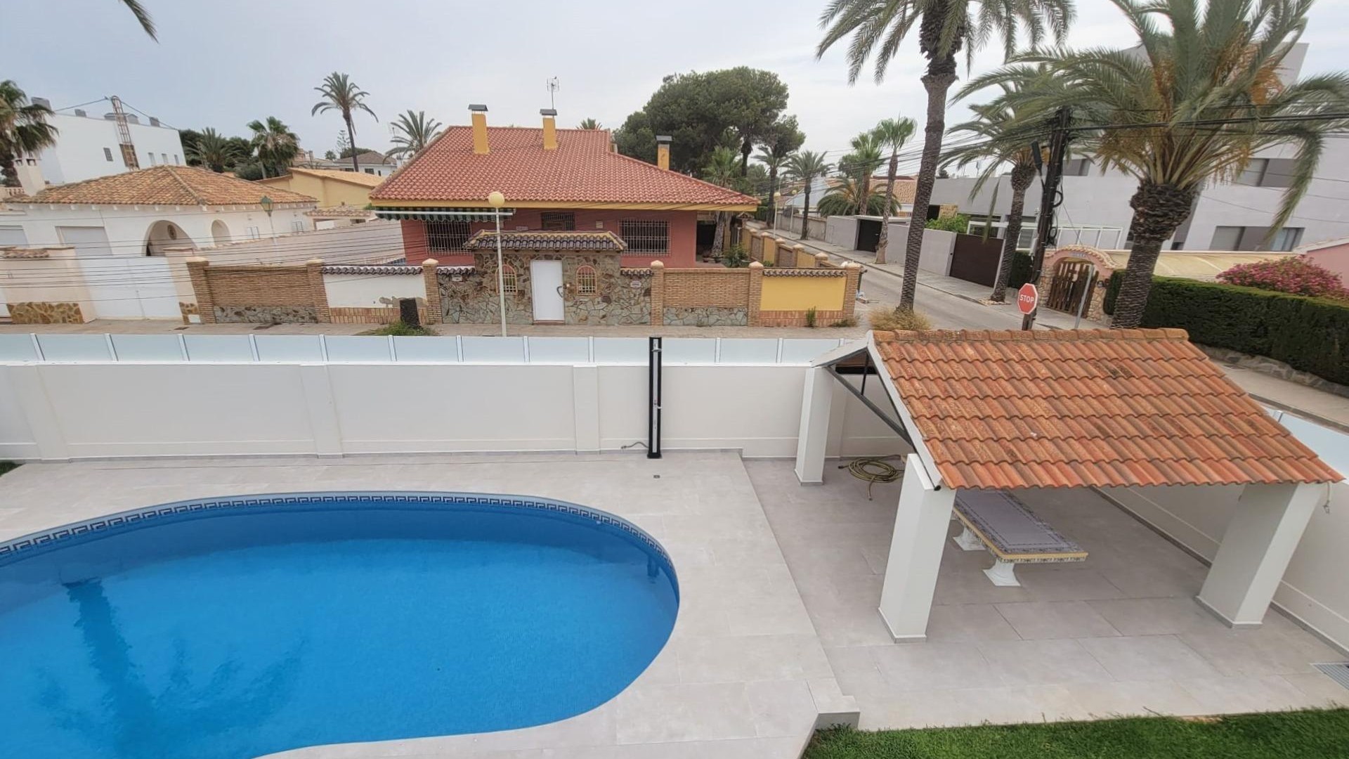 Venta - Chalet Independiente -
Orihuela Costa - Cabo Roig