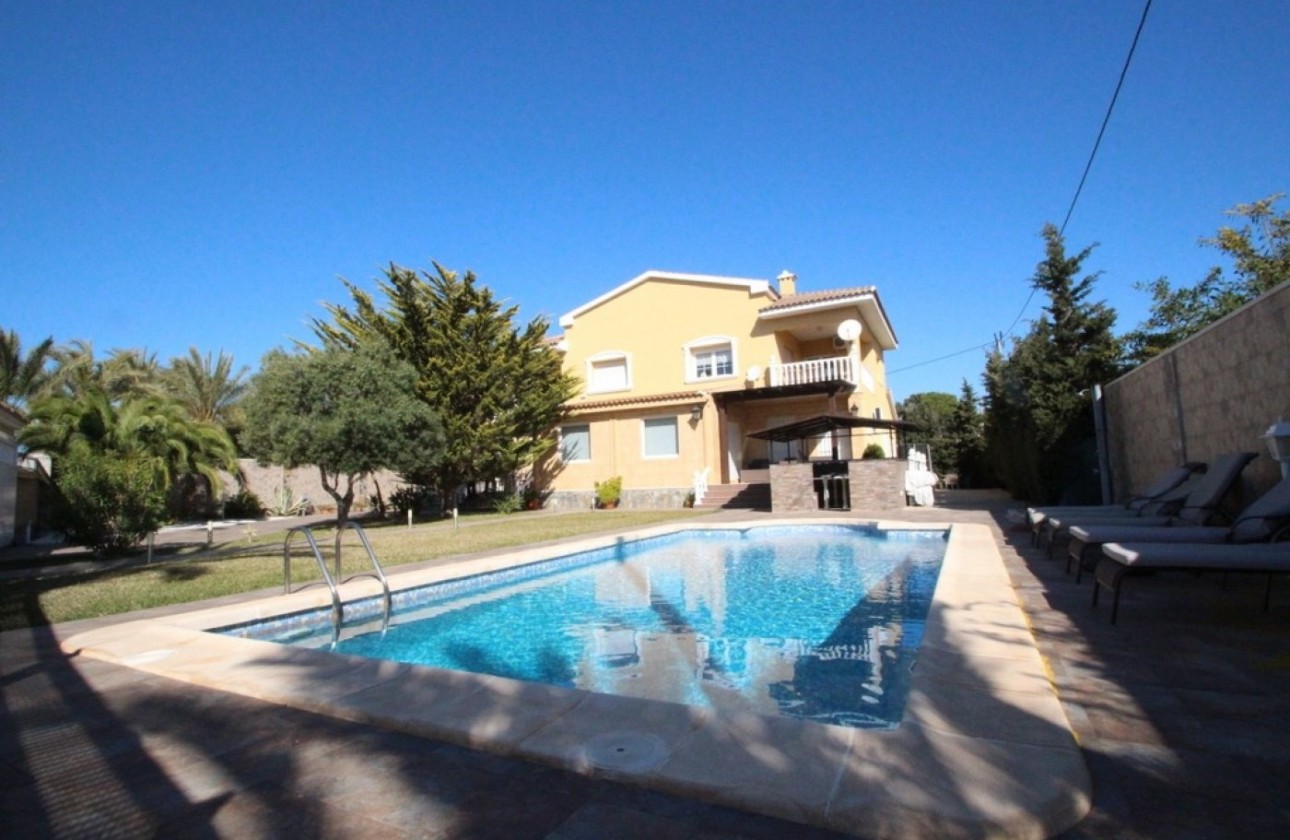 Venta - Chalet Independiente -
Orihuela Costa - Cabo Roig