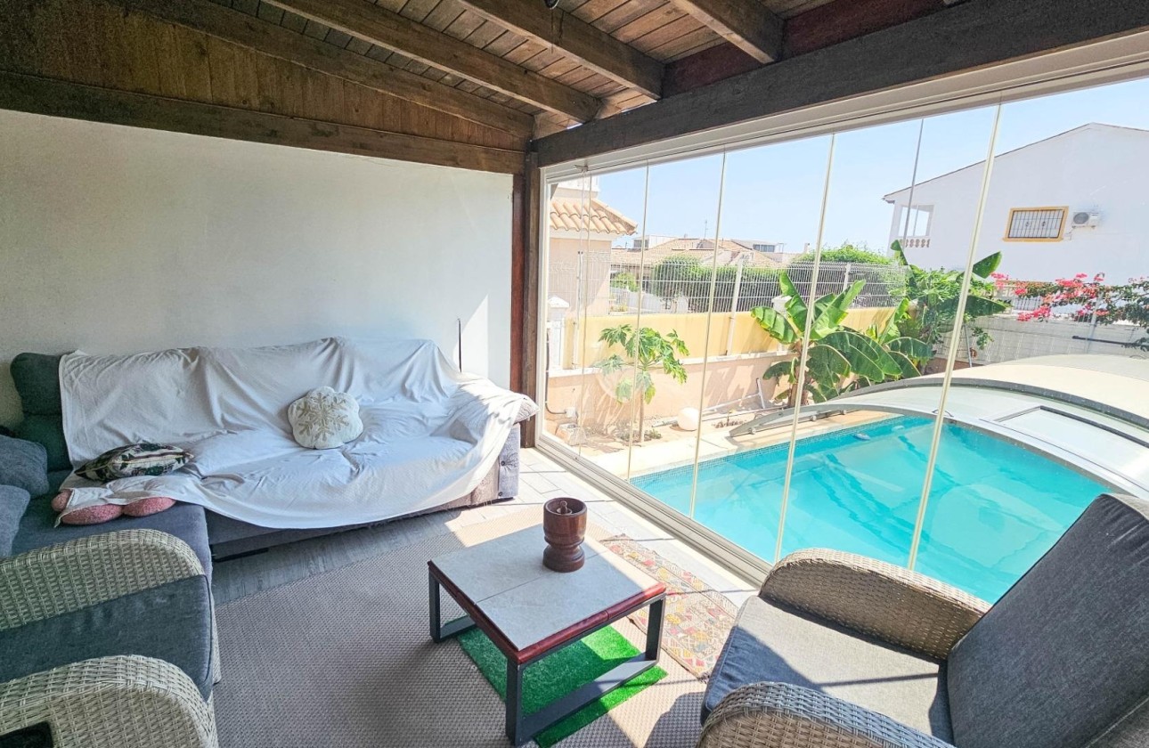 Venta - Chalet Independiente -
Orihuela Costa - Cabo Roig