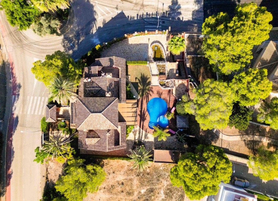 Venta - Chalet Independiente -
Orihuela Costa - Campoamor