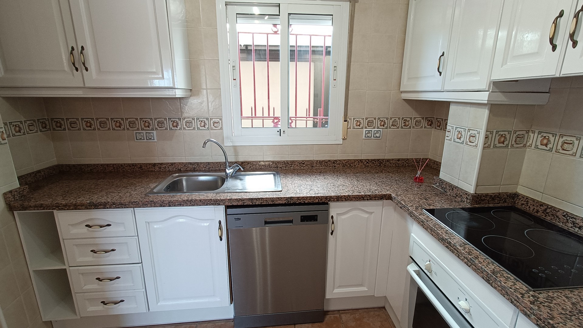 Venta - Chalet Independiente -
Orihuela Costa - Castillo de Don Juan