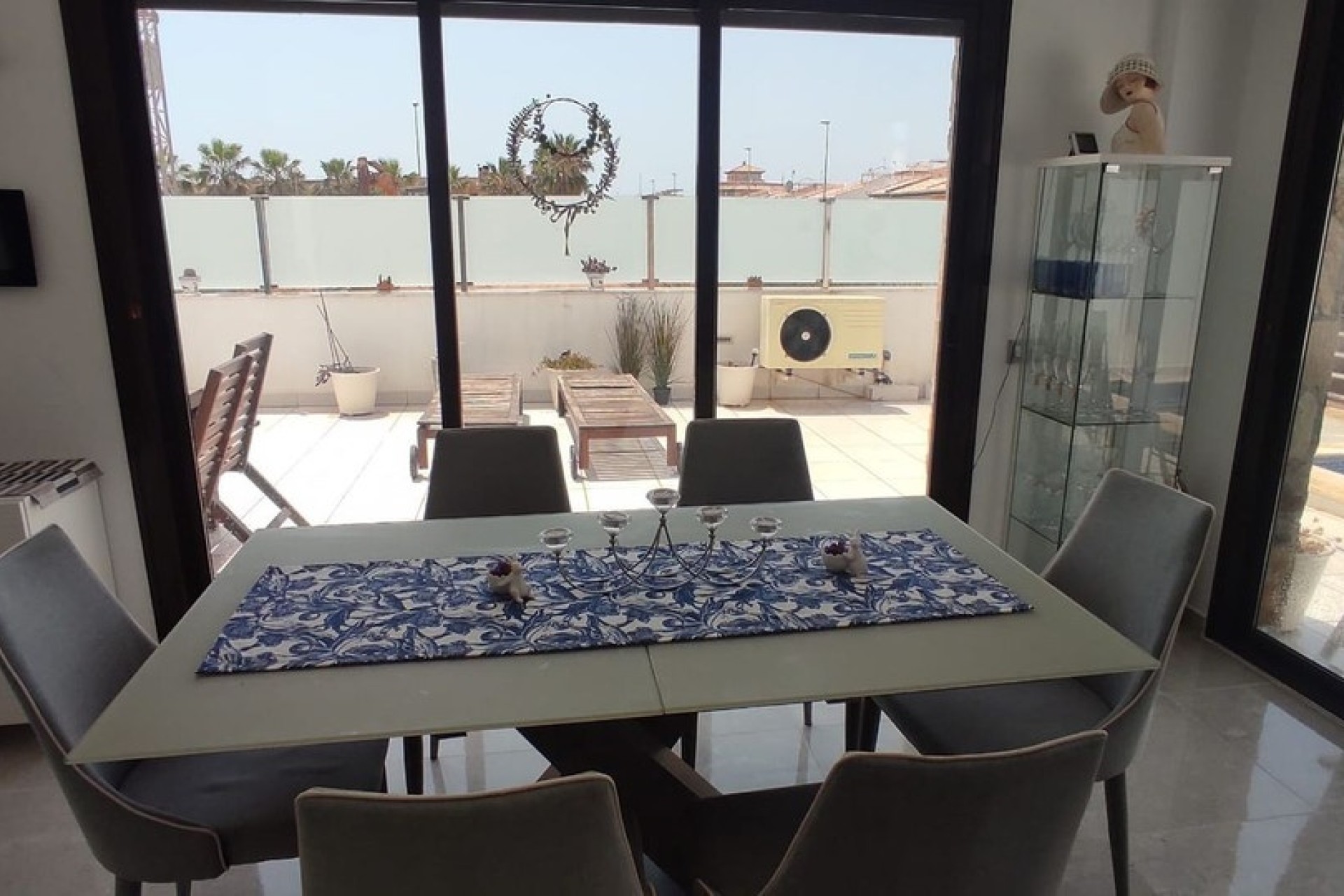 Venta - Chalet Independiente -
Orihuela Costa - Costa Blanca