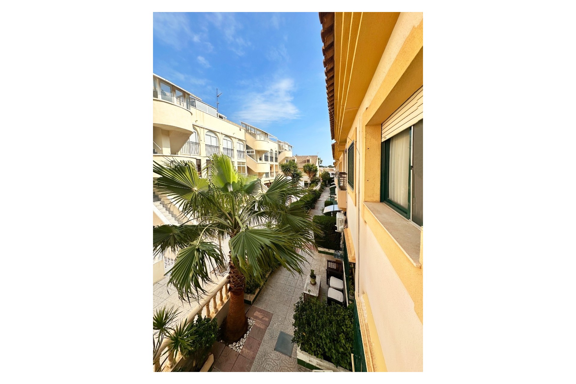 Venta - Chalet Independiente -
Orihuela Costa - Costa Blanca