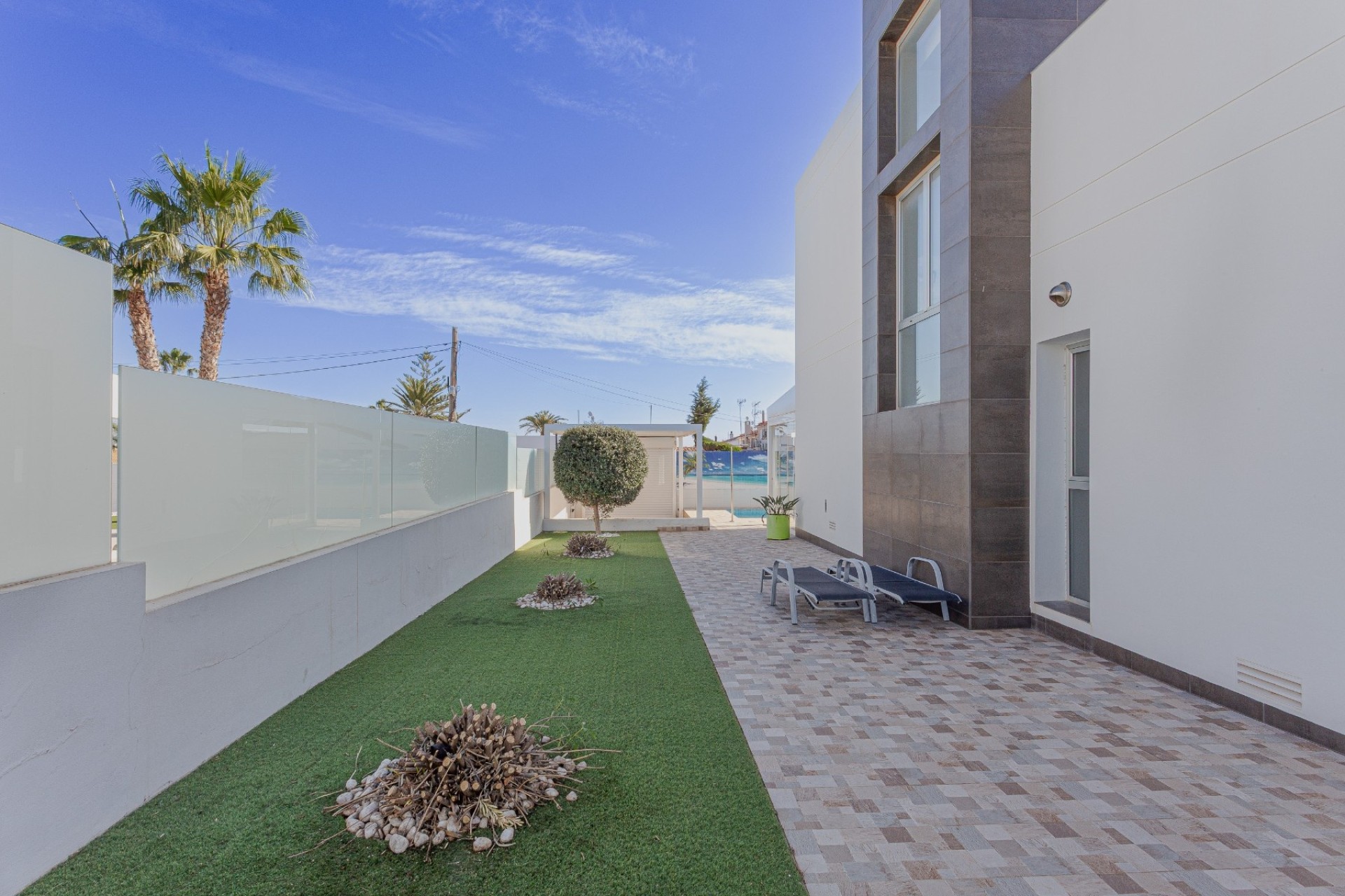 Venta - Chalet Independiente -
Orihuela Costa - Costa Blanca